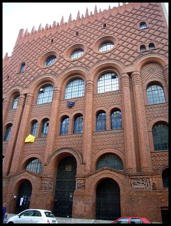 P2020734