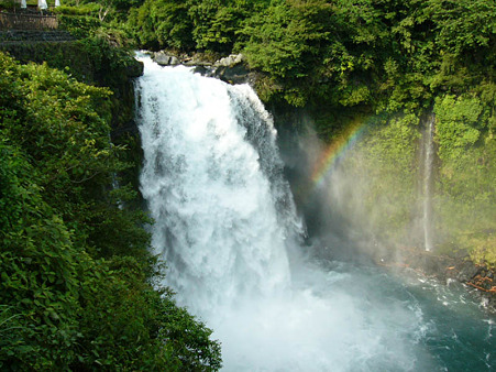 音止めの滝　2004.6.23-1