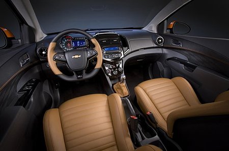 Chevrolet-1011111848352261600x1060
