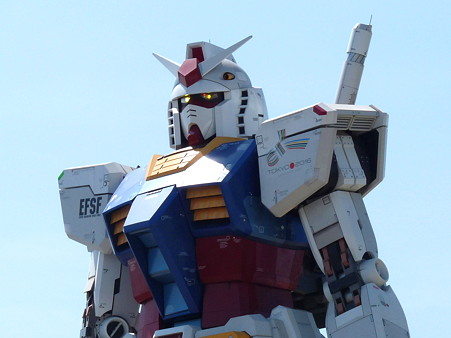 左肩に 2016東京オリンピックのロゴ