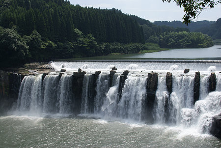 沈堕の滝３
