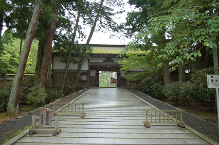 金剛峯寺下門