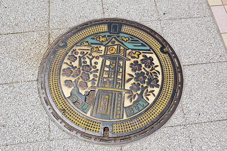 2011年04月17日_DSC_0123マンホール