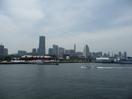 090602-大桟橋からMM21 (3)