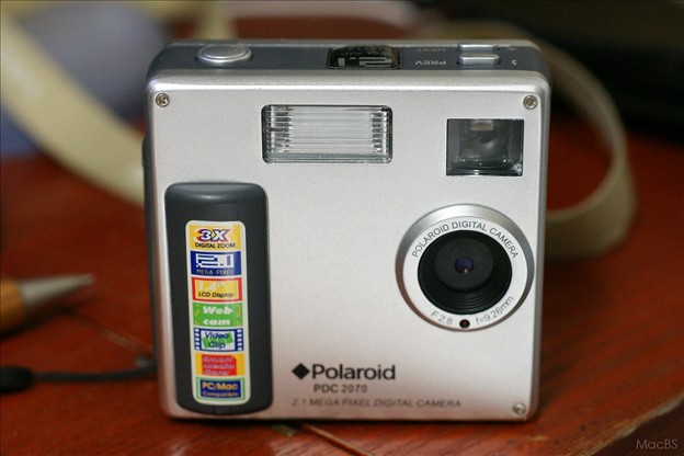 Photos: Polaroid PDC2070