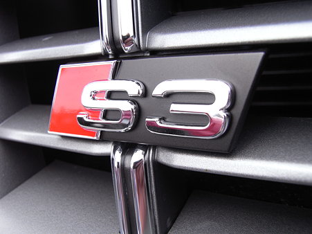 Ｓ３エンブレム