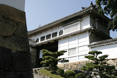 姫路城・菱の門 - 1