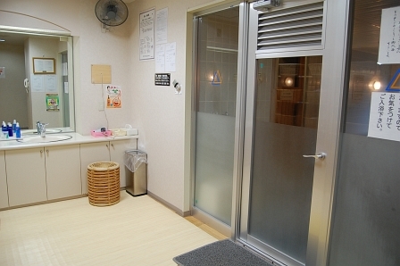 銀泉閣脱衣所