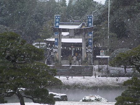 出水神社の冬景色