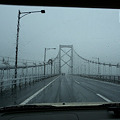 大雨の大鳴門橋